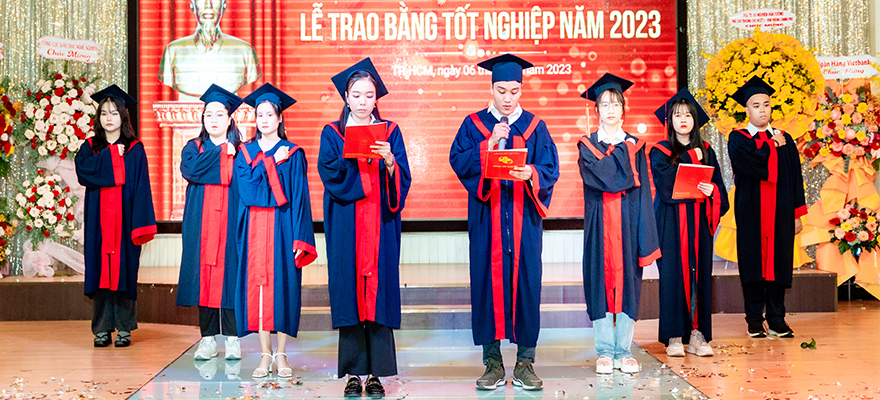 Lễ tuyên thệ Y đức - Trường Cao đẳng Y Dược Sài Gòn