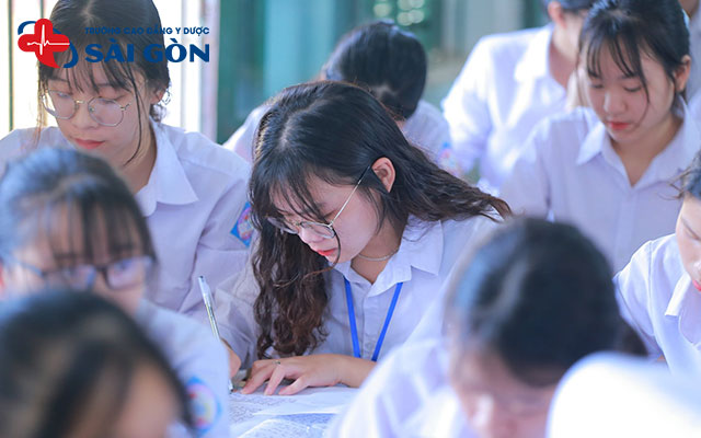 ôn tốt nghiệp môn địa