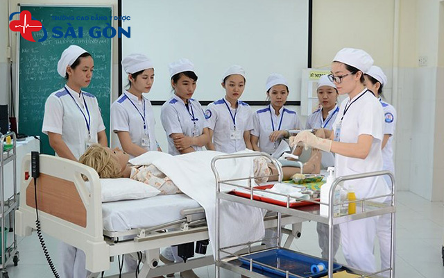 Có cách nào để học tốt sinh viên ngành Y năm 3