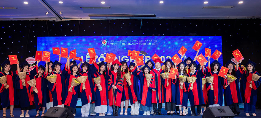 Lễ Trao Bằng tốt nghiệp cho sinh viên Trường Cao đẳng Y Dược Sài Gòn niên khóa 2021 – 2024