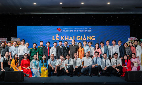 Trường Cao đẳng Y Dược Sài Gòn long trọng tổ chức Lễ Khai giảng năm học 2024 – 2025 và Kỷ niệm ngày Nhà giáo Việt Nam 20/11